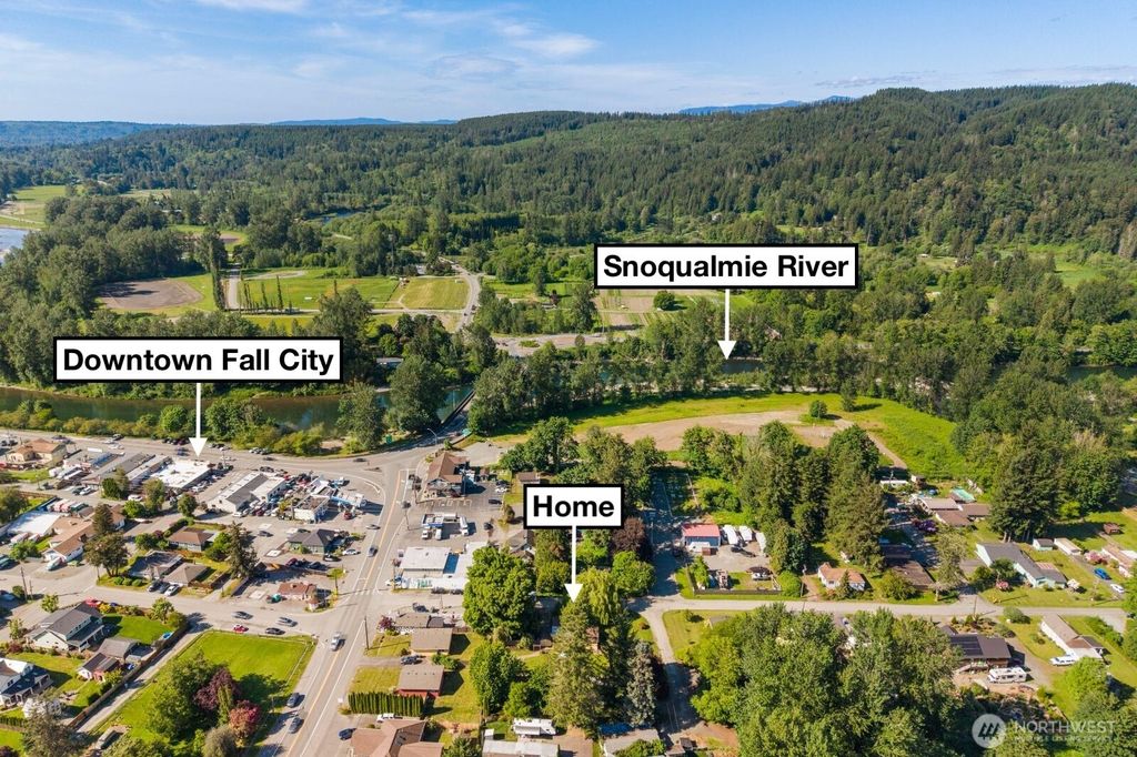 Photo of 33917 SE 43rd Street, Fall City, WA 98024 (MLS # 2529348)