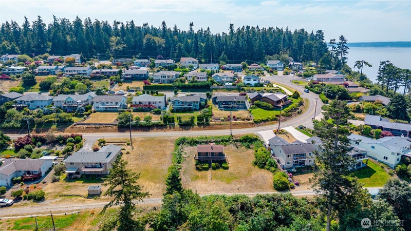 881 Rocky Point Drive