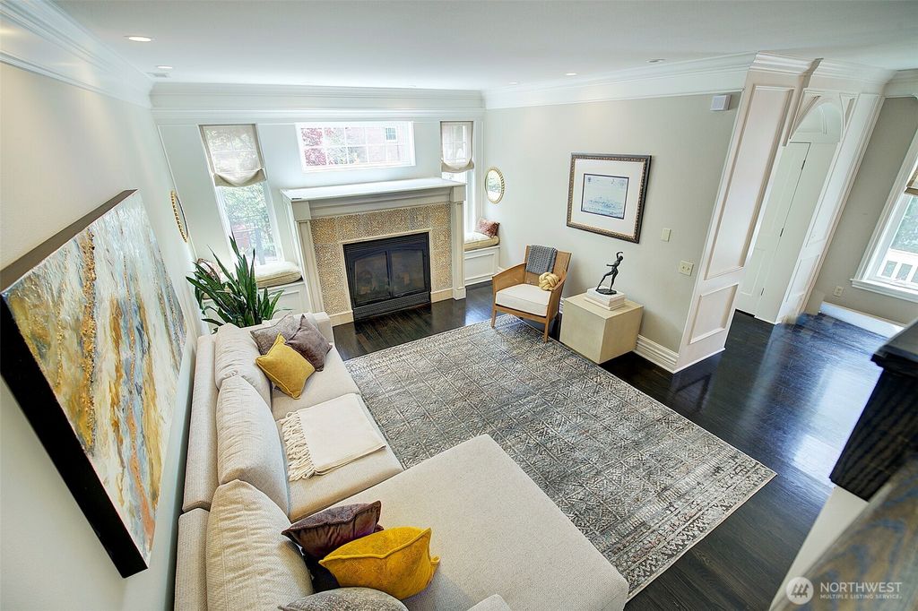 Photo of 1411 6th Avenue W, Seattle, WA 98119 (MLS # 2363874)