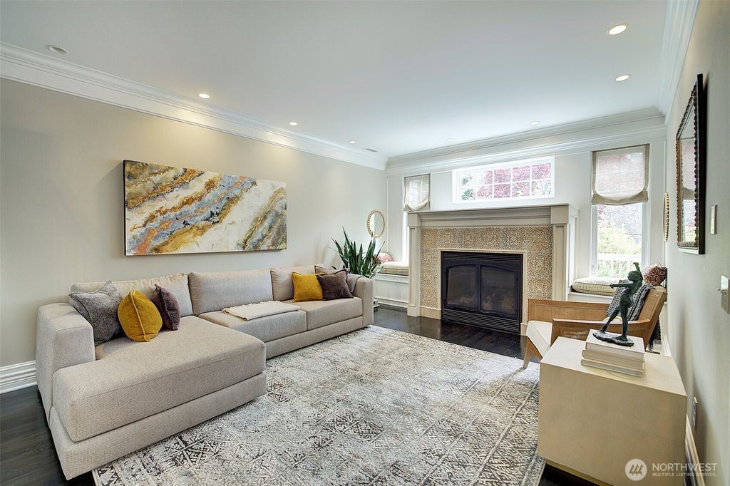 Photo of 1411 6th Avenue W, Seattle, WA 98119 (MLS # 2363874)