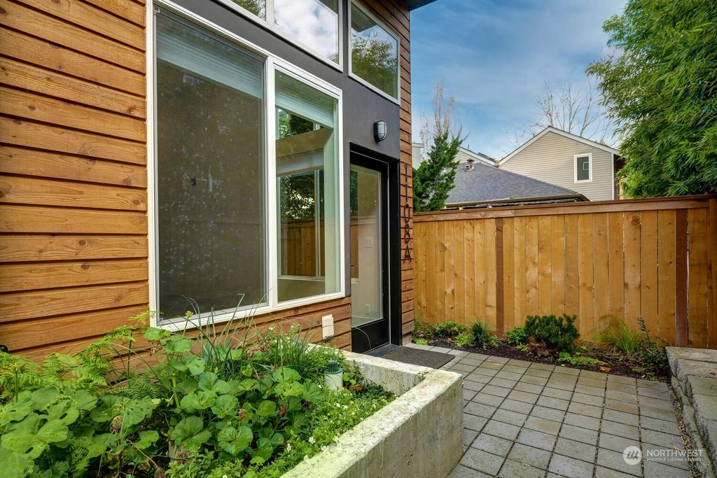 Photo of 1108 33rd Avenue #A, Seattle, WA 98122 (MLS # 2331782)