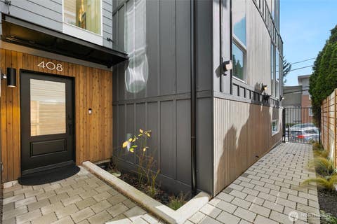 Photo of 408 Aloha Street, Seattle, WA 98109 (MLS # 2541580)