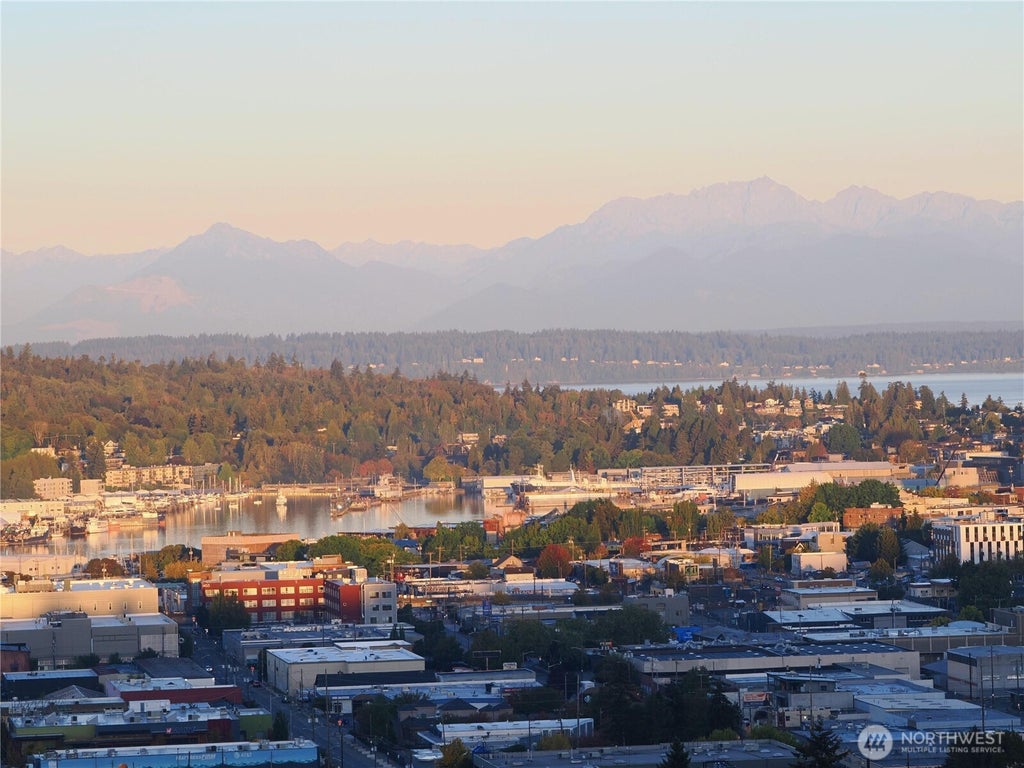 Photo of 4511 Greenwood Avenue N #4, Seattle, WA 98103 (MLS # 2587300)