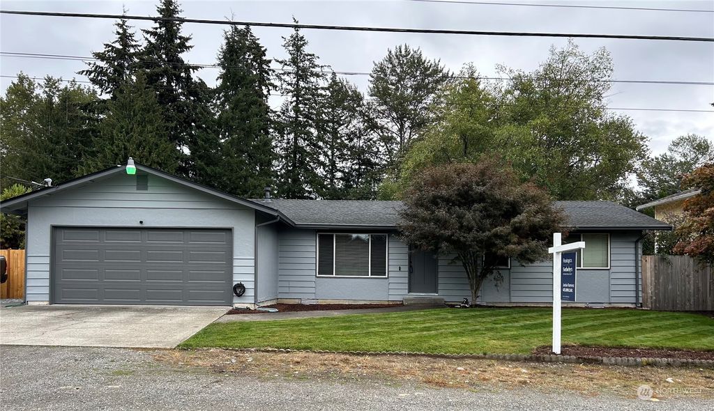 Photo of 37504 34th Avenue S, Auburn, WA 98001 (MLS # 2300724)