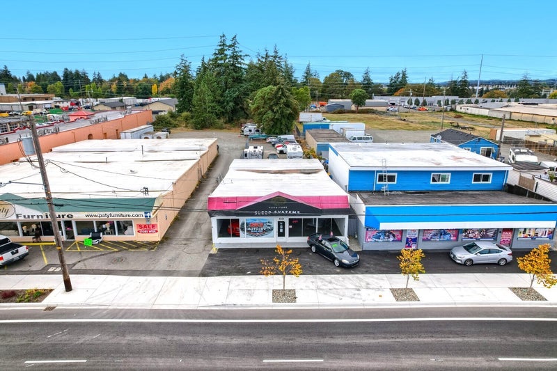 8220 S Tacoma Way