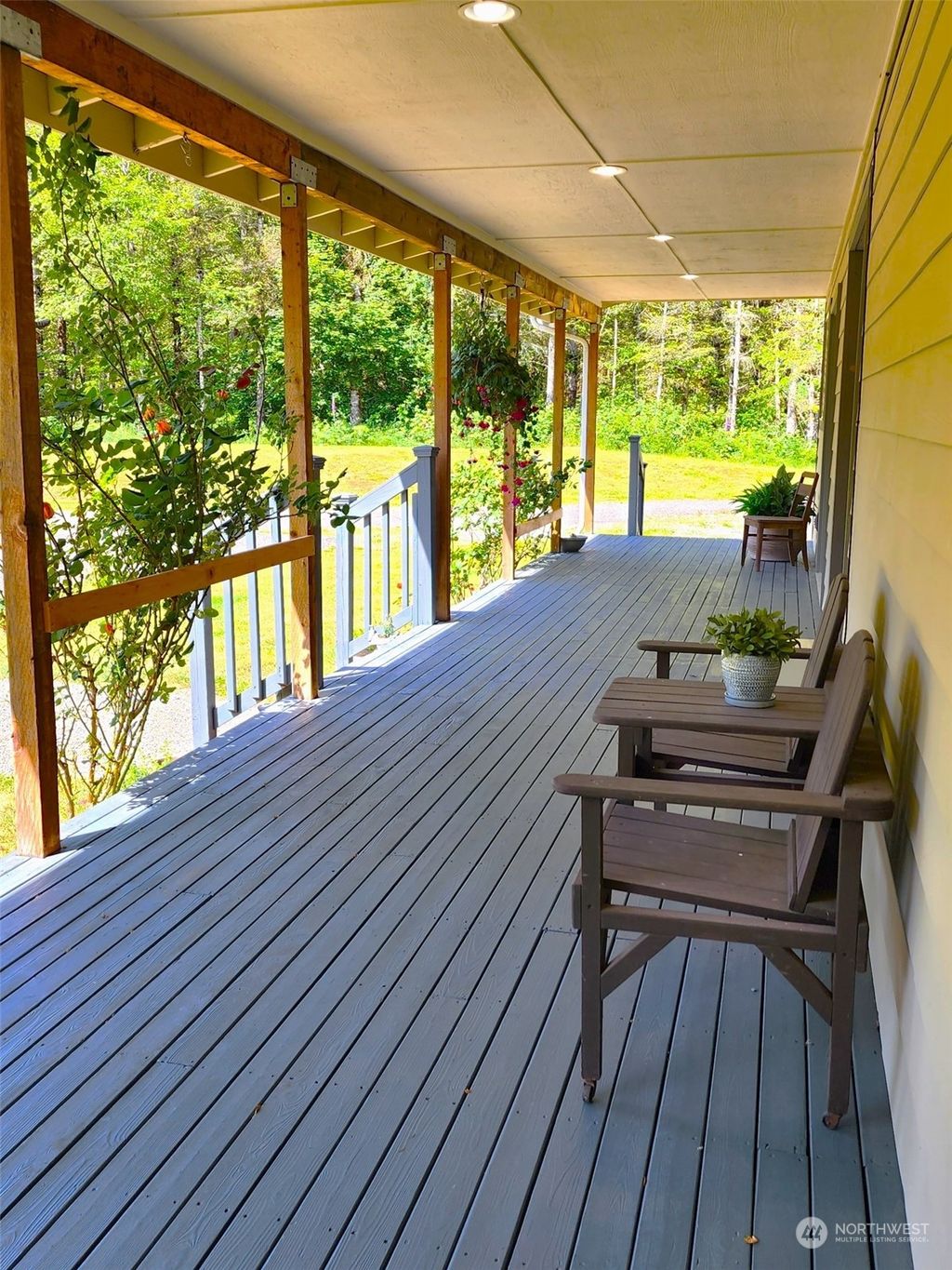 Photo of 29510 333rd Avenue SE, Ravensdale, WA 98051 (MLS # 2128345)