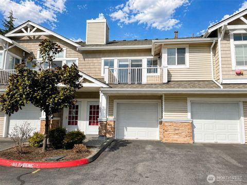 Photo of 23782 SE Summerhill Lane #5-4, Issaquah, WA 98029 (MLS # 2517715)