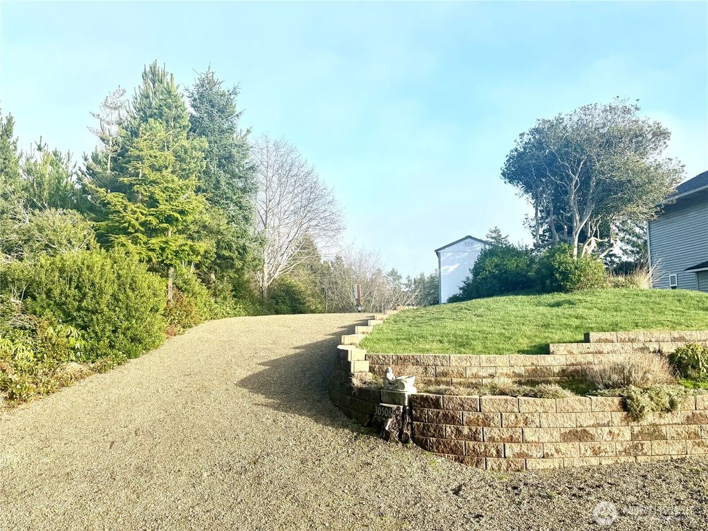 Photo of 30508 K Place, Ocean Park, WA 98640 (MLS # 2475417)