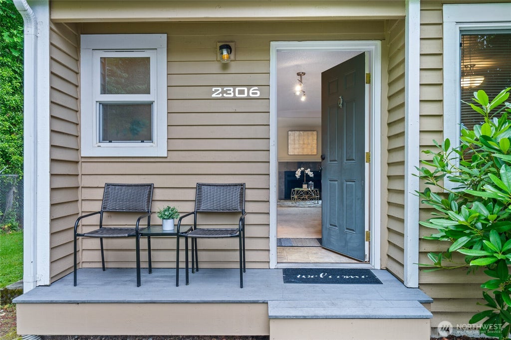 Photo of 23815 12th Place S #2306, Des Moines, WA 98198 (MLS # 2547969)