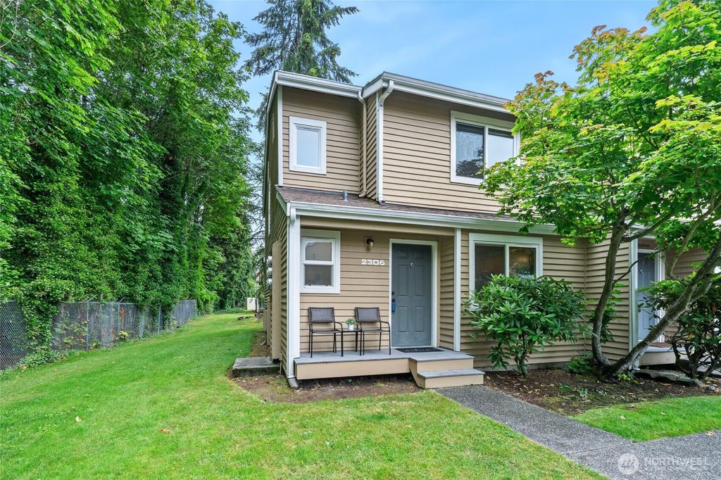 Photo of 23815 12th Place S #2306, Des Moines, WA 98198 (MLS # 2547969)