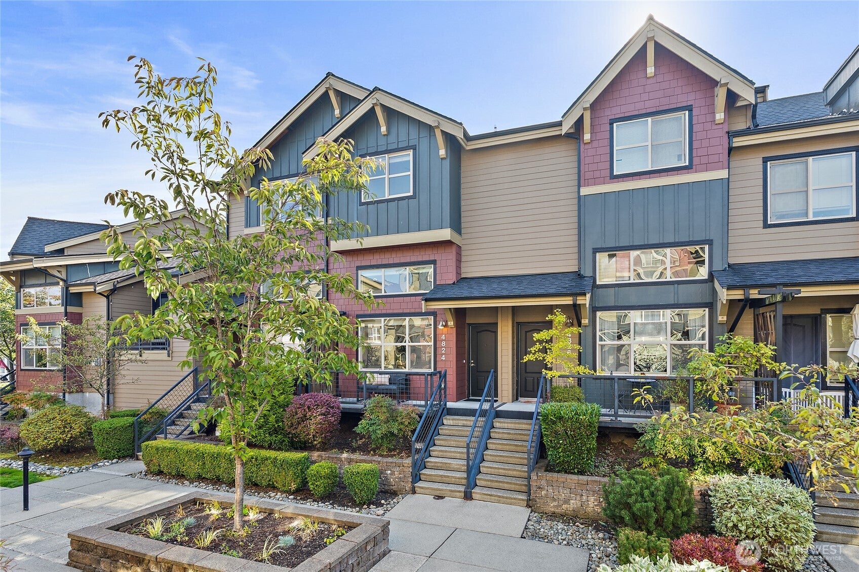 4824 Pointes Drive