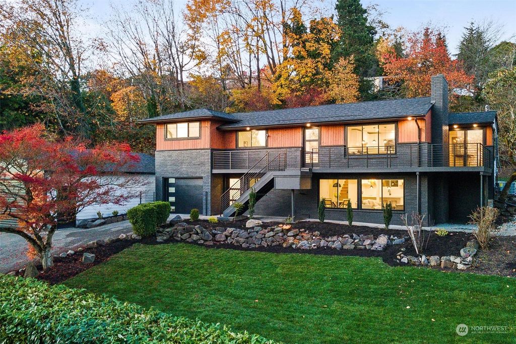 Photo of 7222 S Langston Road, Seattle, WA 98178 (MLS # 2180940)