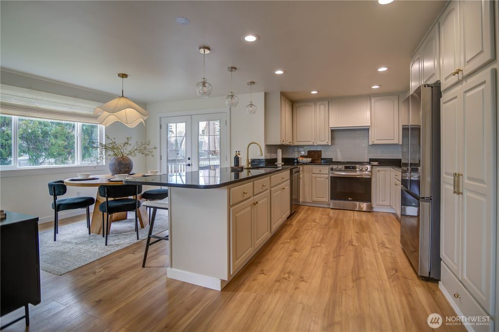 Photo of 27115 212th Place SE, Maple Valley, WA 98038 (MLS # 2478663)