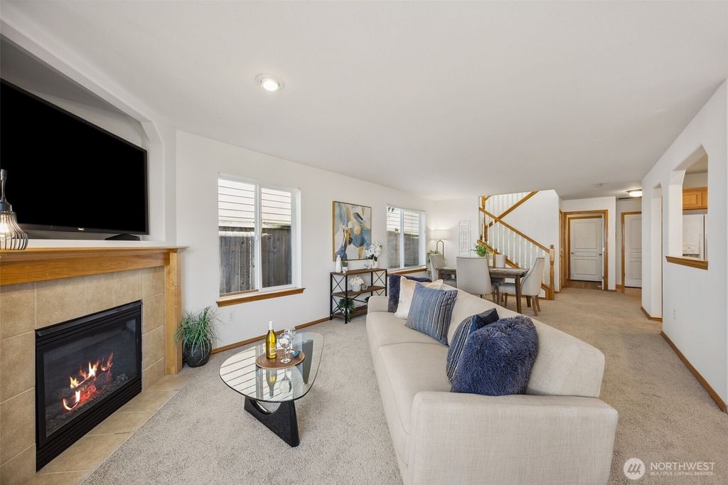 Photo of 26151 242nd Court SE, Maple Valley, WA 98038 (MLS # 2395930)