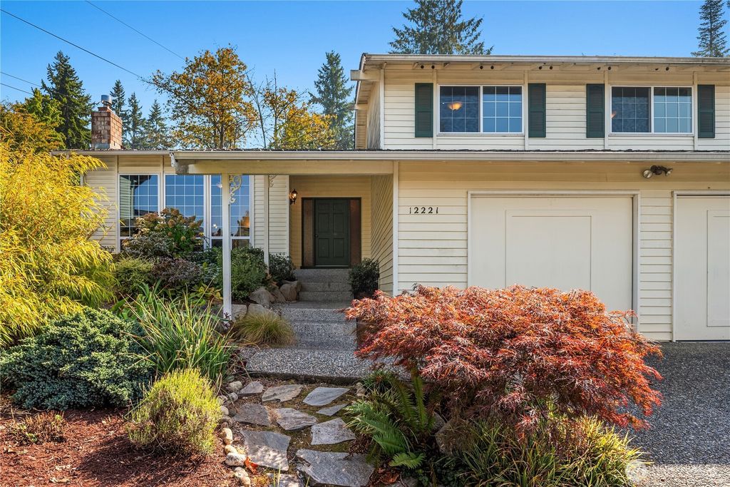 Photo of 12221 SE 47th Place, Bellevue, WA 98006 (MLS # 2438127)