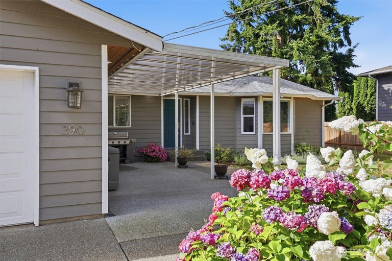 390 Cambrae Drive