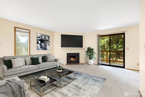 Photo of 17425 119th Lane SE #D30, Renton, WA 98058 (MLS # 2464100)