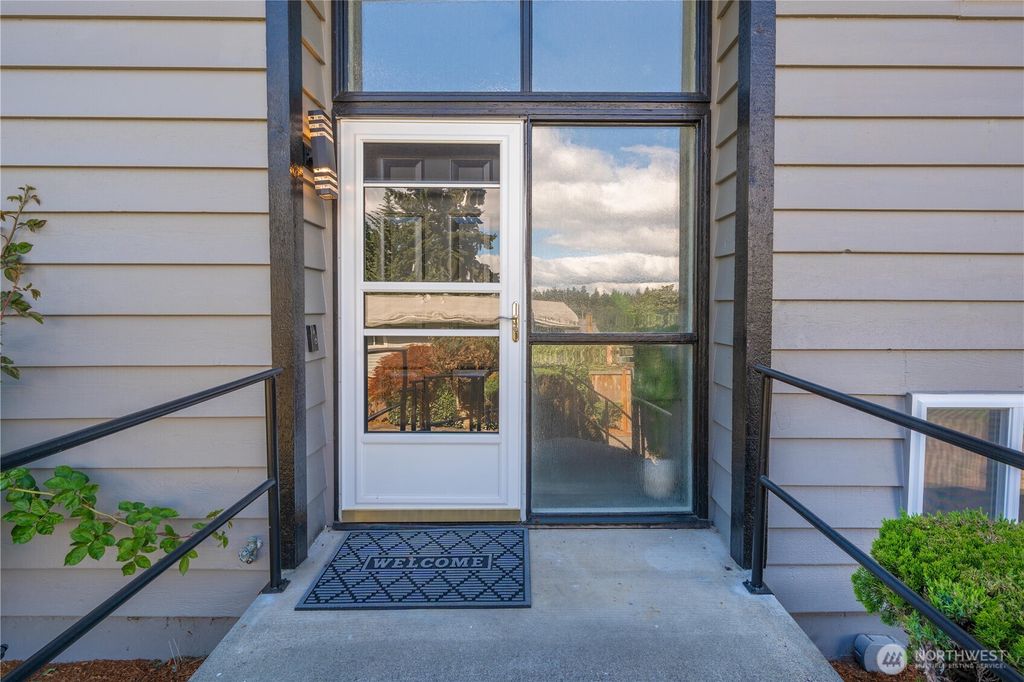 Photo of 5227 56th Avenue S, Seattle, WA 98118 (MLS # 2526839)