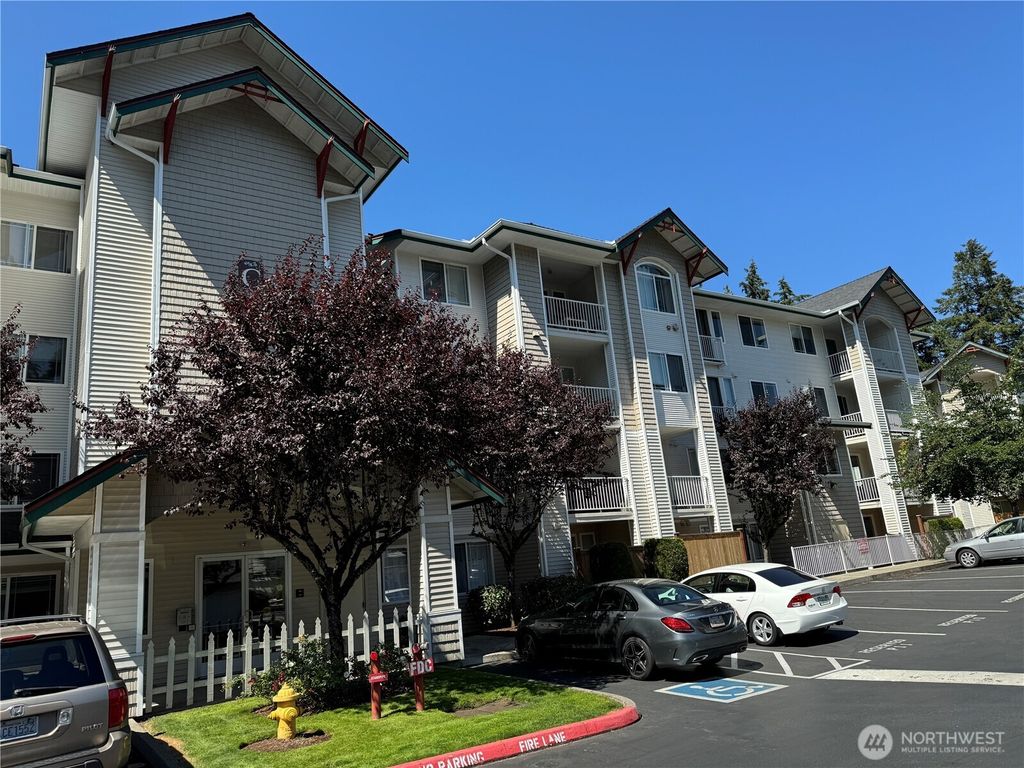 Photo of 13301 SE 79th Place #C210, Newcastle, WA 98059 (MLS # 2499868)