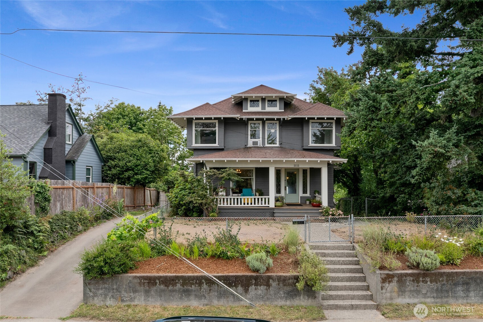 1111 Naval Avenue