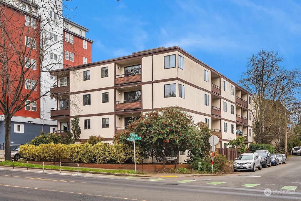 Photo of 2100 N 106th Street #301, Seattle, WA 98133 (MLS # 2329570)