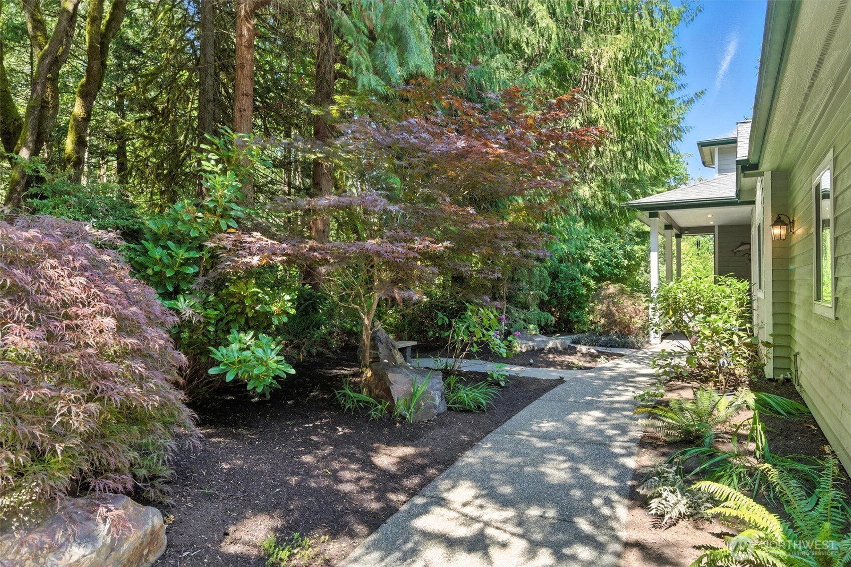 1226 NE Hoffs Drive