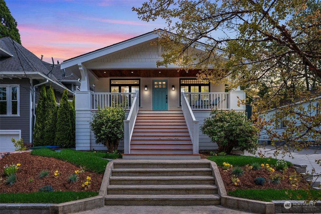 Photo of 316 27th Avenue, Seattle, WA 98122 (MLS # 2235626)