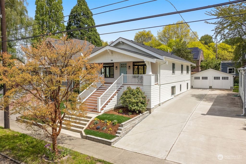 Photo of 316 27th Avenue, Seattle, WA 98122 (MLS # 2235626)