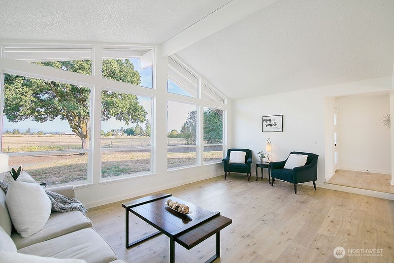 238 Rodeo Lane
