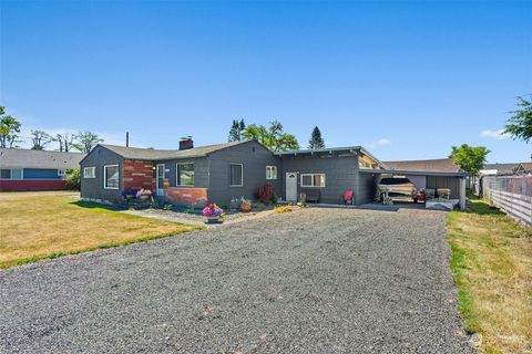 A home in Centralia