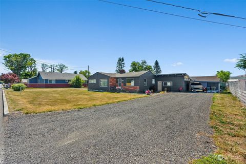 A home in Centralia