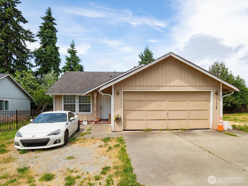 Photo of 13027 23rd Avenue S, SeaTac, WA 98168 (MLS # 2403517)