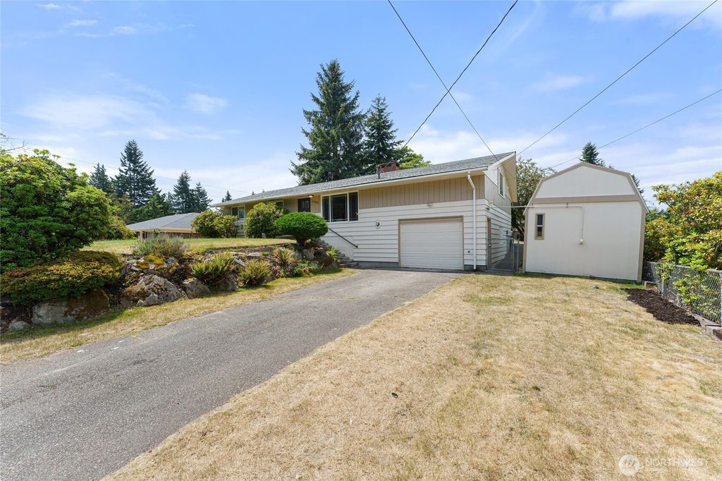 Photo of 22720 90th Avenue W, Edmonds, WA 98026 (MLS # 2404416)