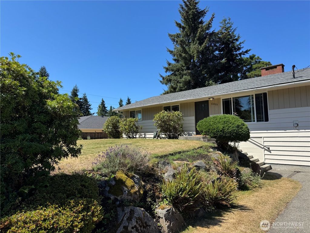 Photo of 22720 90th Avenue W, Edmonds, WA 98026 (MLS # 2404416)