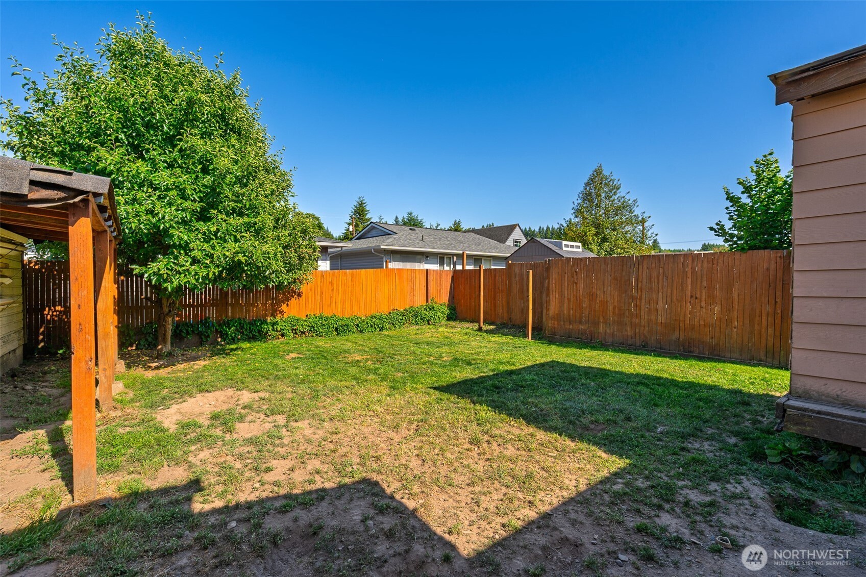 406 NW Benton Avenue