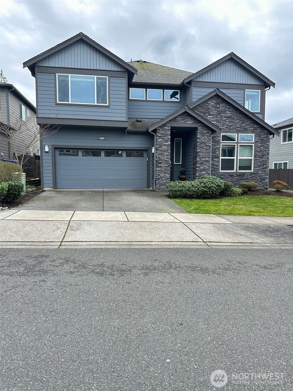 Photo of 4424 214th Place SE, Bothell, WA 98021 (MLS # 2356732)