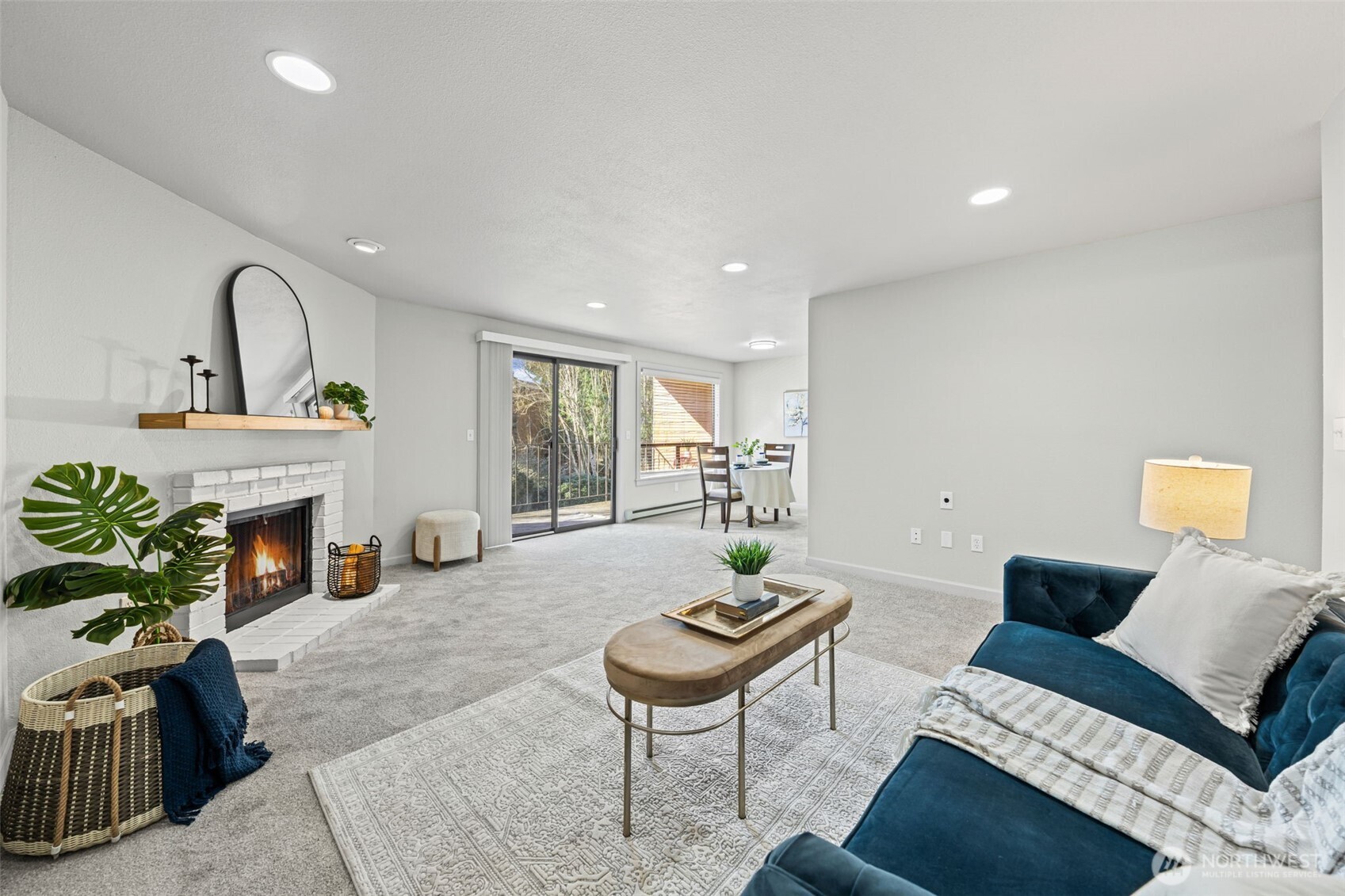 7310 N Skyview Lane J201