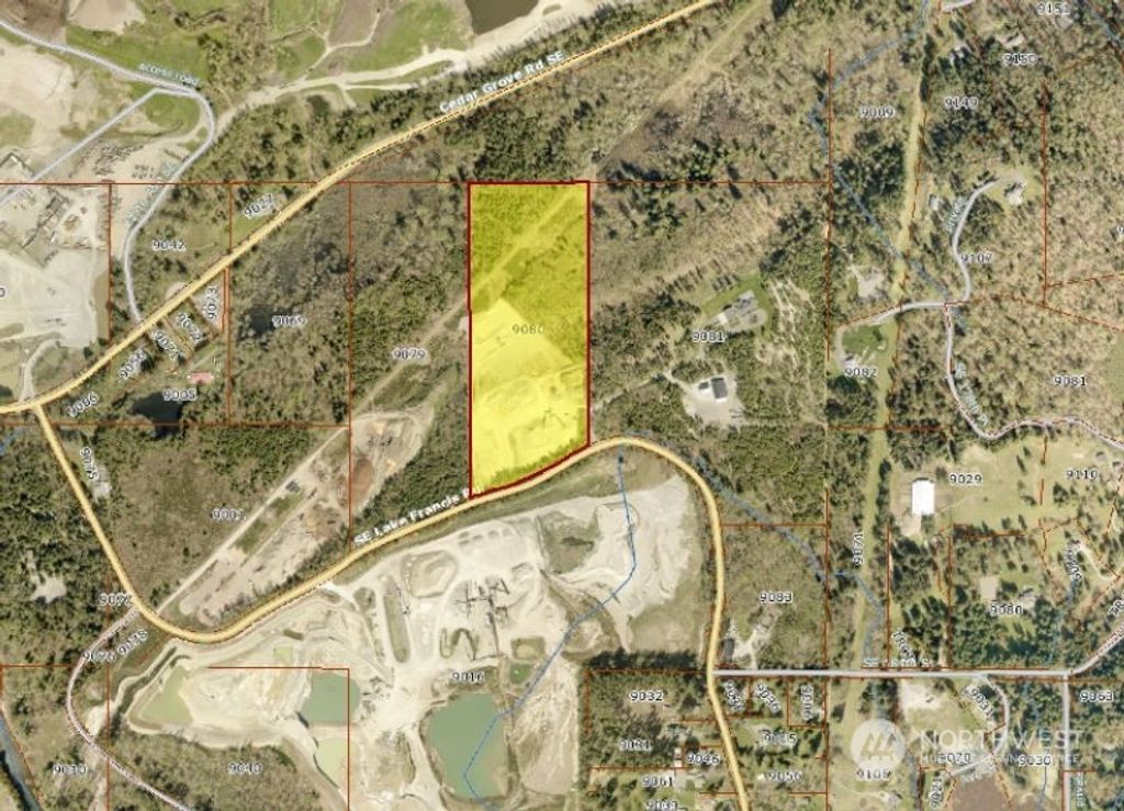 Photo of 22606 SE Lake Francis Road, Maple Valley, WA 98038 (MLS # 2165391)