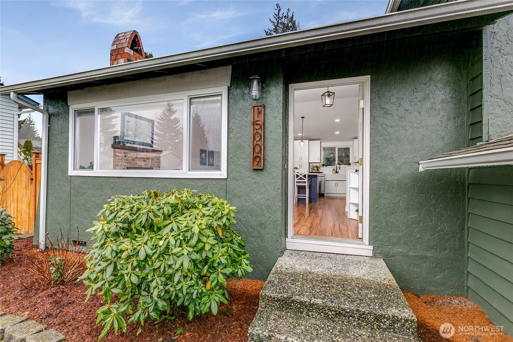 Photo of 15009 45th Place W, Lynnwood, WA 98087 (MLS # 2334270)