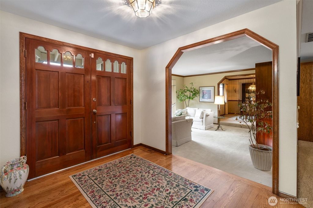 Photo of 1522 145th Place SE, Mill Creek, WA 98012 (MLS # 2348496)
