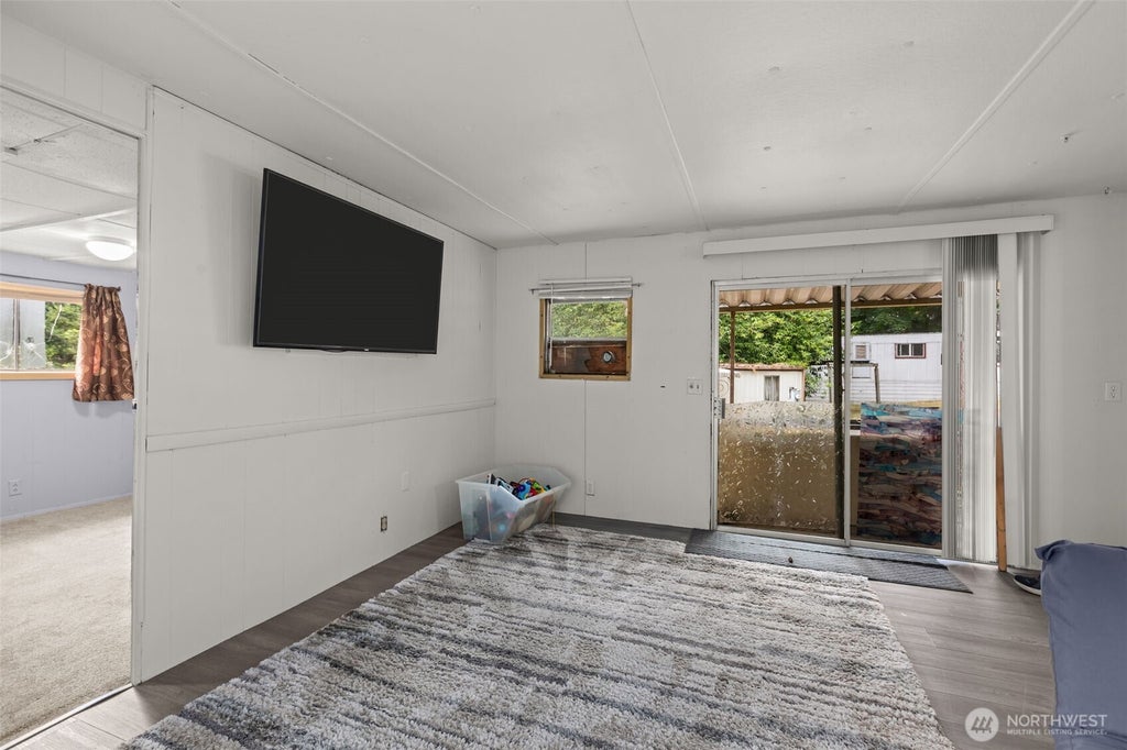 Photo of 31813 21st Avenue SW #27, Federal Way, WA 98023 (MLS # 2588932)
