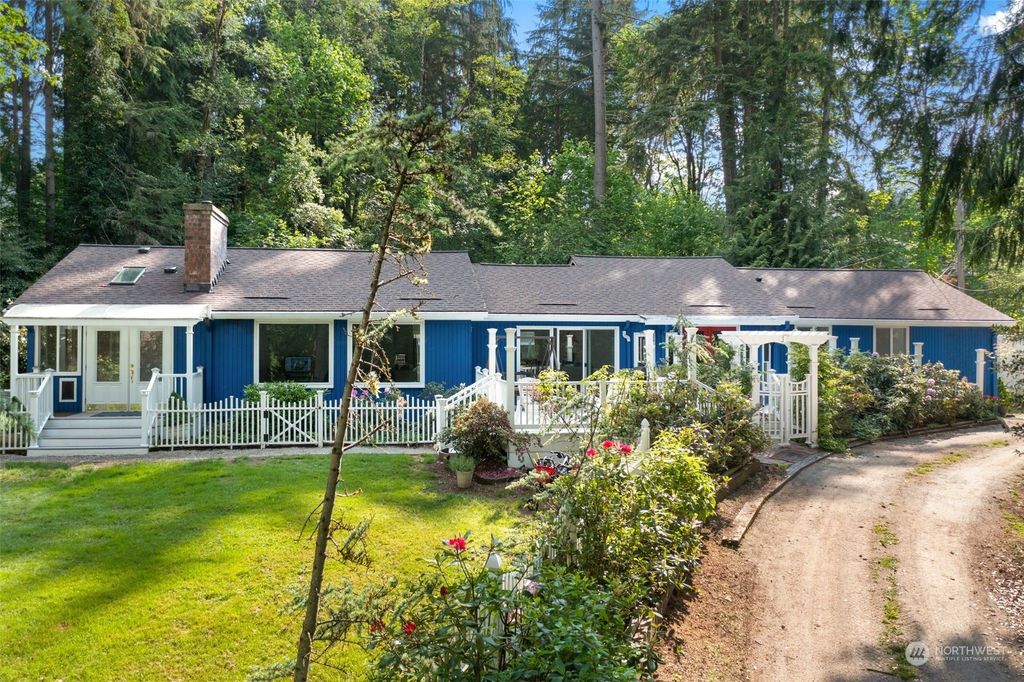 Photo of 21533 NE Woodinville Duvall Road, Woodinville, WA 98077 (MLS # 2016893)