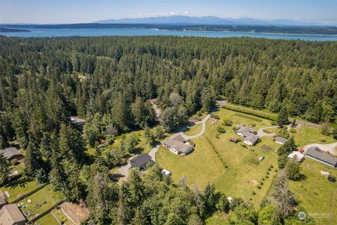 A home in Camano Island