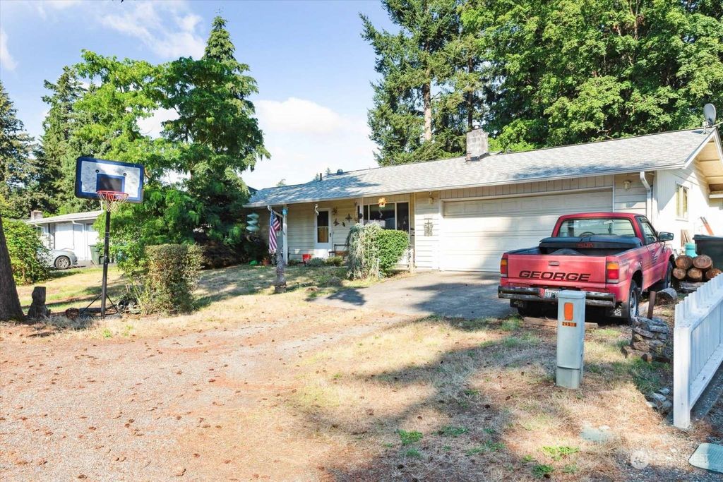 Photo of 26532 175th Avenue SE, Covington, WA 98042 (MLS # 2287142)