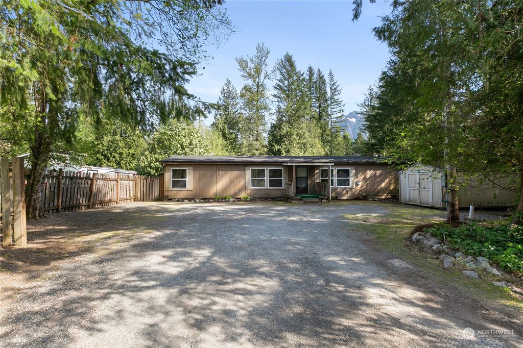 Photo of 44108 Fir Road, Gold Bar, WA 98251 (MLS # 2063369)