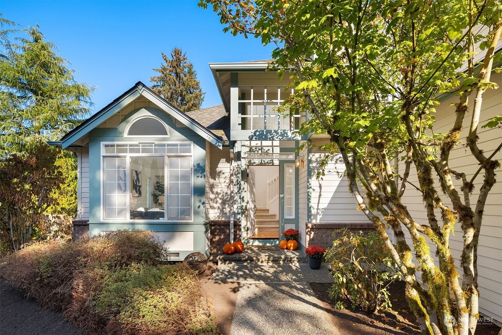 Photo of 1430 SW 15th Place, North Bend, WA 98045 (MLS # 2002553)