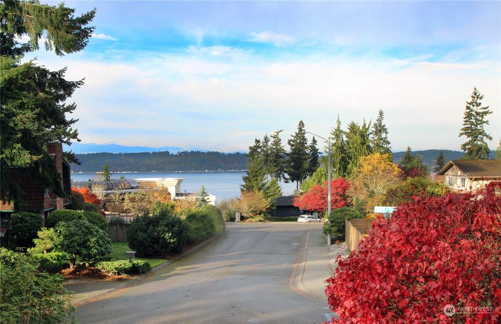 Photo of 9705 58th Place W, Mukilteo, WA 98275 (MLS # 2310292)