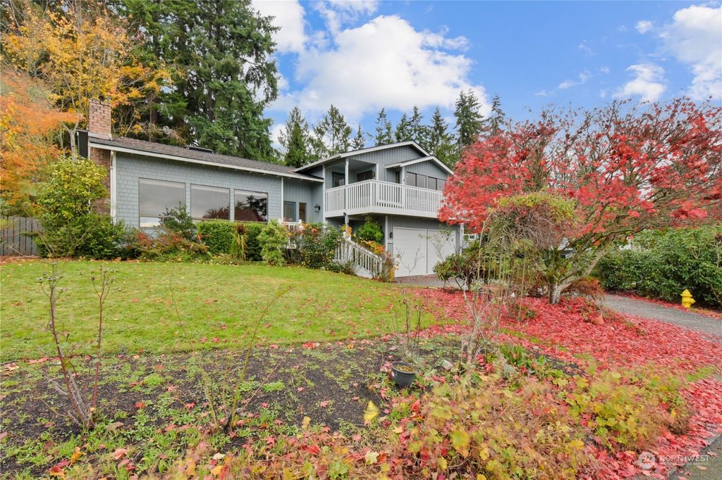 Photo of 9705 58th Place W, Mukilteo, WA 98275 (MLS # 2310292)