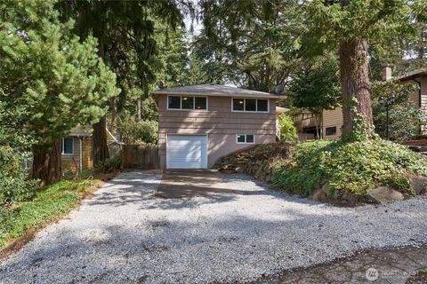 14528 Ashworth Avenue N Shoreline WA 98133
