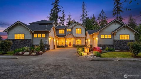 Photo of 24020 NE 20th Street, Sammamish, WA 98074 (MLS # 2517885)